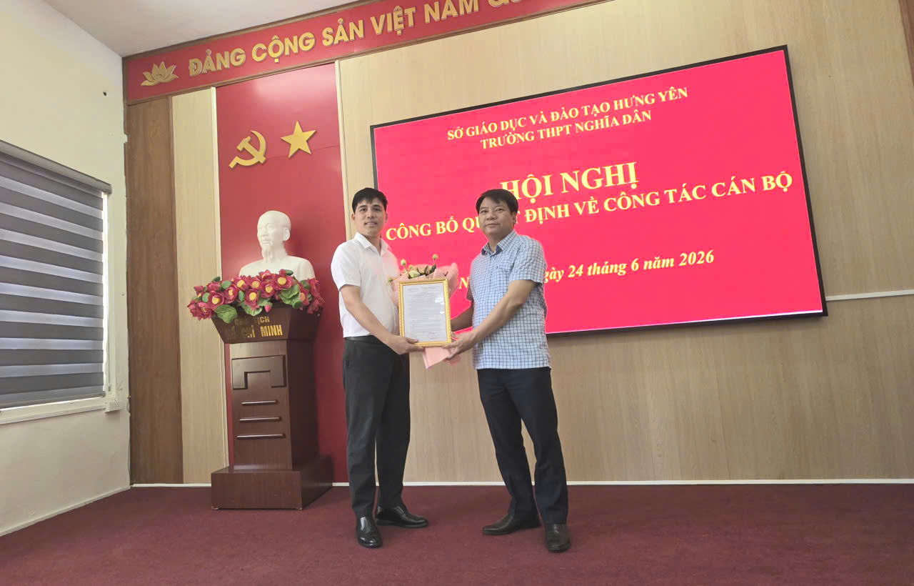<a href='https://c3nghiadan.hungyen.edu.vn/tin-tuc/truong-thpt-nghia-dan-to-chuc-hoi-nghi-cong-bo-quyet-dinh-dieu-dong-bo-nhiem-pho-hieu-truong.html'>TRƯỜNG THPT NGHĨA DÂN TỔ CHỨC HỘI NGHỊ CÔNG BỐ QUYẾT ĐỊNH ĐIỀU ĐỘNG, BỔ NHIỆM PHÓ HIỆU TRƯỞNG</a>