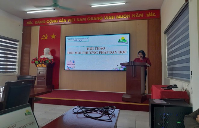 TRƯỜNG THPT NGHĨA DÂN HỘI THẢO ĐỔI MỚI PHƯƠNG PHÁP DẠY HỌC: VẬN DỤNG KĨ THUẬT ĐẶT CÂU HỎI VÀ KĨ THUẬT SƠ ĐỒ TƯ DUY VÀO DẠY HỌC KĨ NĂNG VIẾT ĐOẠN VĂN NGHỊ LUẬN XÃ HỘI 200 CHỮ